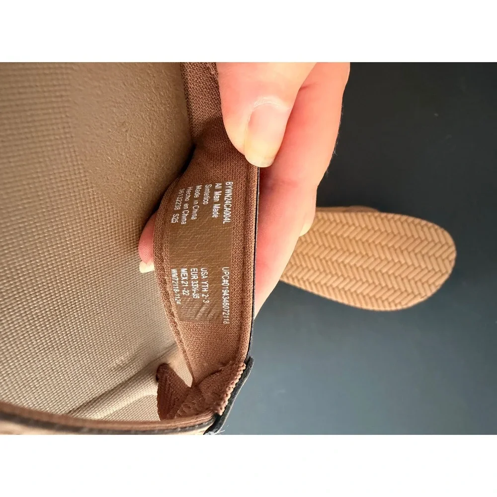 Wonder Nations Youth Boys Brown Faux Leather‎ Flip Flop Sandals Thong Size 2-3